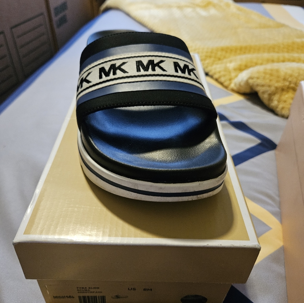 MK slide